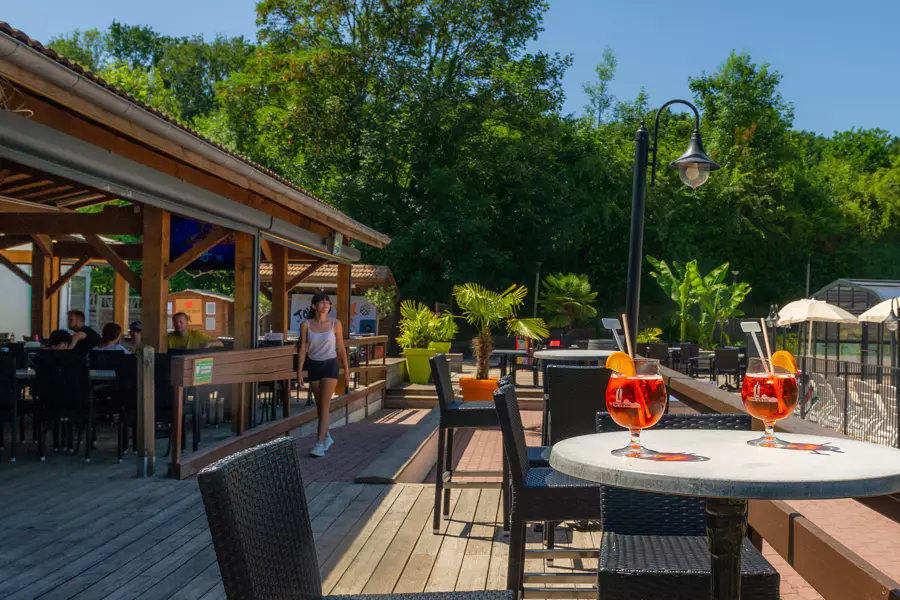 Camping Le Chene Gris Bar and Restaurant