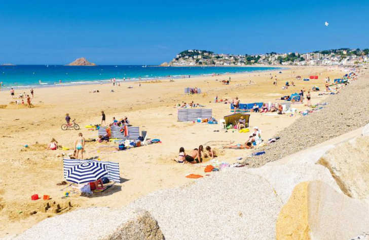Campeole les Monts Colleux Beach
