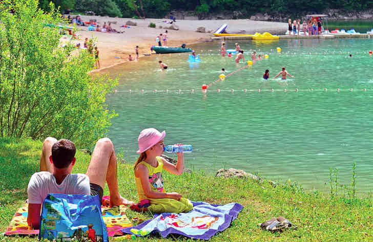 Domaine de Chalain Best for Lakes