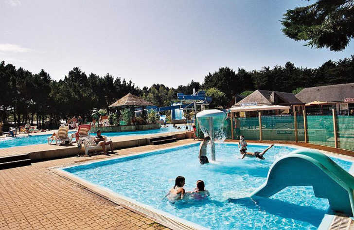 Fantastic kids swimming pool with children's slide