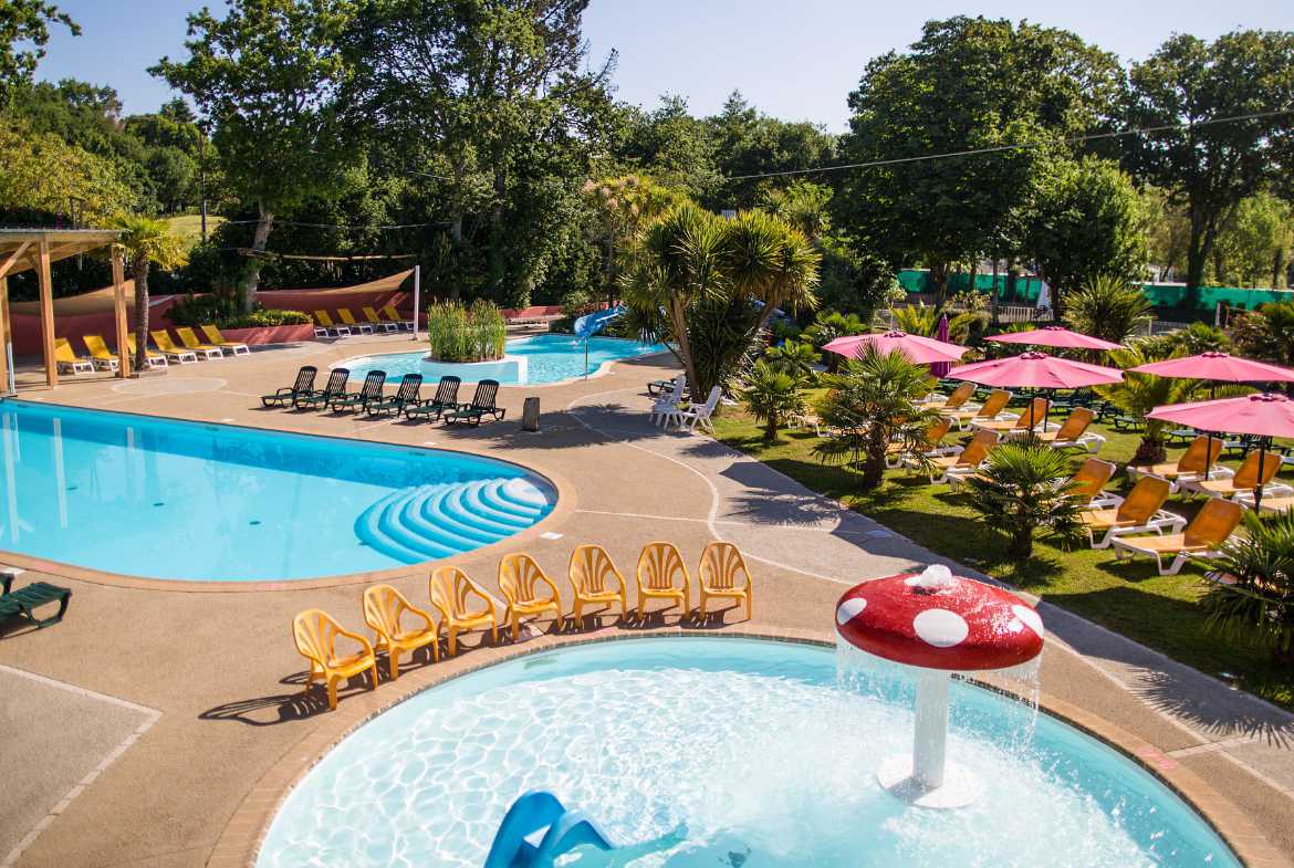 Camping le Port de Plaisance Pools