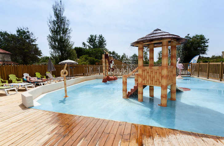 Dunes et Soleil Pool