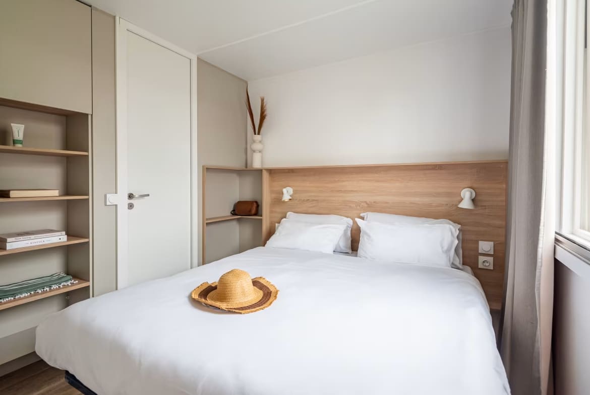 Eurocamp Ultimate Plus Bedroom