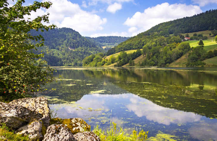 Campsites in Franche-Comte, France