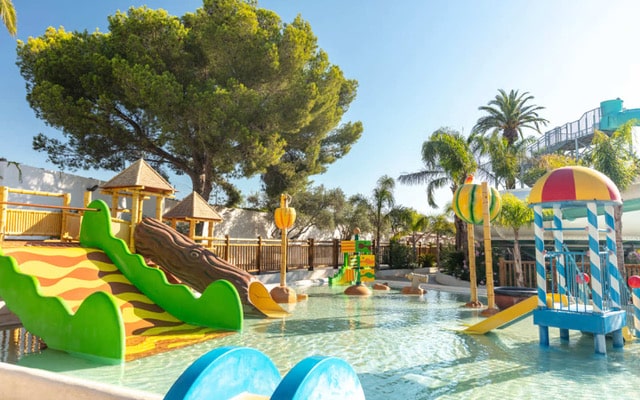 La Baume Children's Pool Complex