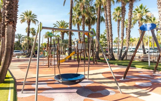 La Baume Playground