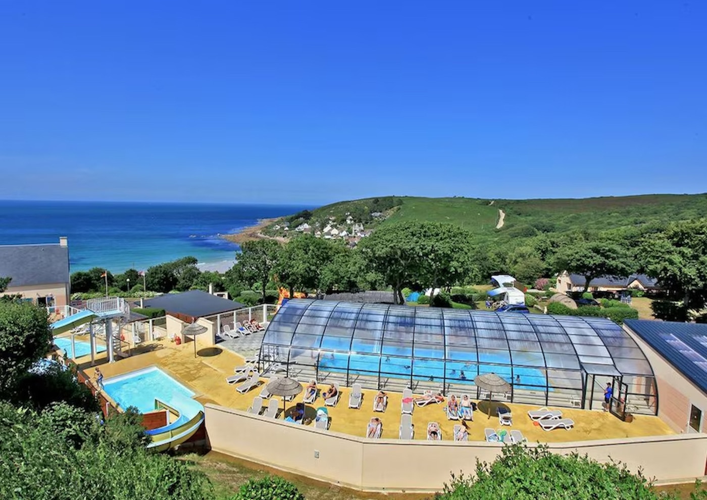 L'Anse du Brick Swimming Pool overview