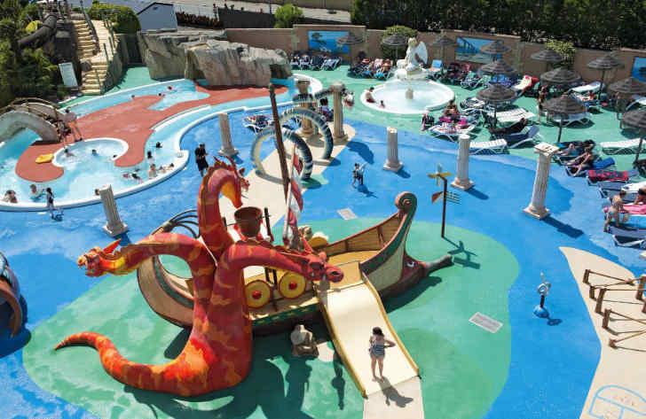 Le Clarys Plage Complex