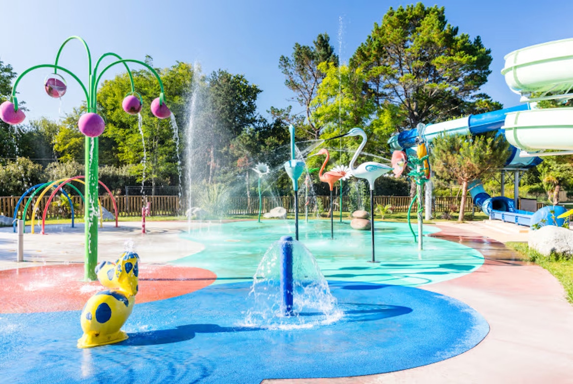 Le Ruisseau Water Slides and Splashpark
