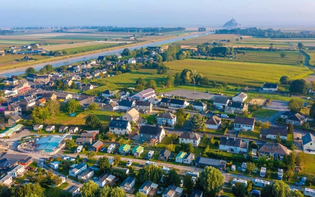 Les Pommiers du Mont St Michel Near St Malo